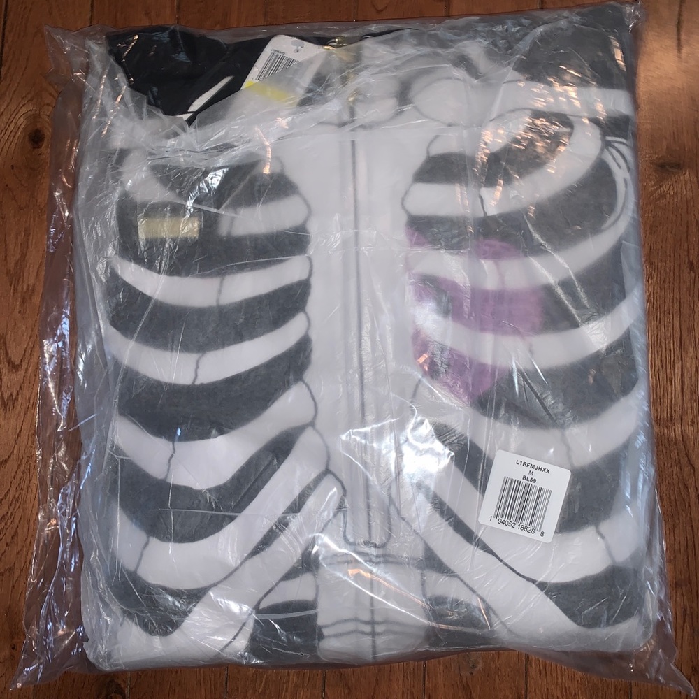LRG Dead Serious Zip Up Skeleton Hoodie Black New In Package Size Medium